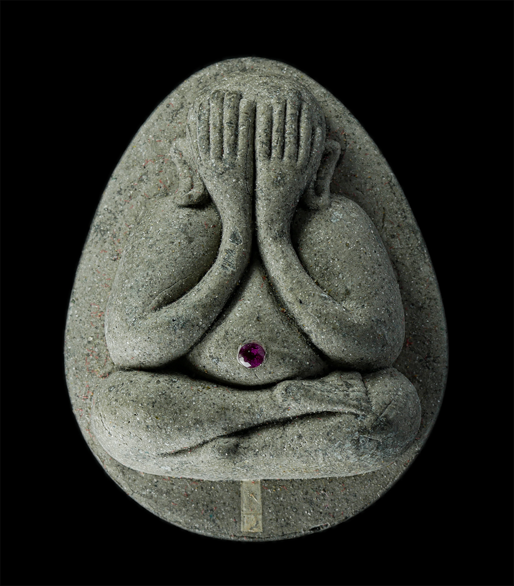 18Aug24 (1)p.jpg - พระปิดตาเงินล้านจัมโบ้ ตะกรุดเงิน โค๊ตทอง เลขเทพ ๒๗ = ๙ ฝังพลอยเสก อายุ 101ปี พ.ศ.2565 หลวงพ่อพัฒน์ ปุญญกาโม วัดห้วยด้วน จ.นครสวรรค์ เนื้อผงพุทธคุณ ผง [..] | https://kamulet.in.th